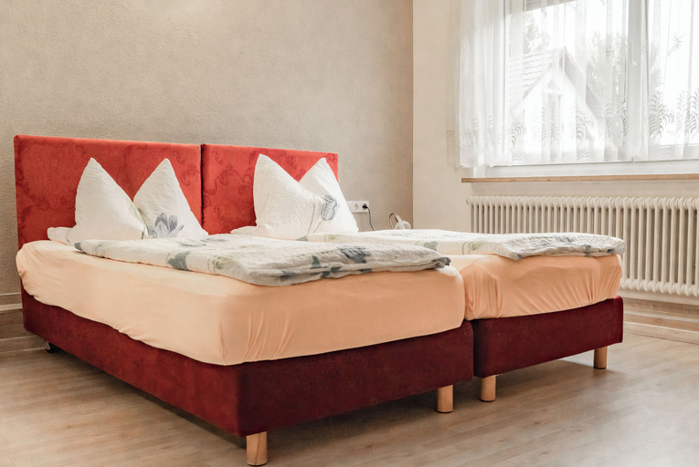Bedroom 2, Gasthaus Hotel Anker, Konstanz