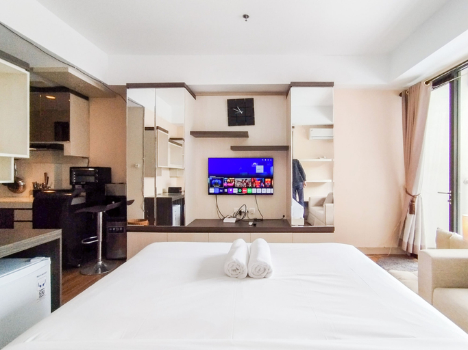 Bedroom 3, Simply And Comfy Studio Room Apartment Beverly Dago, Bandung
