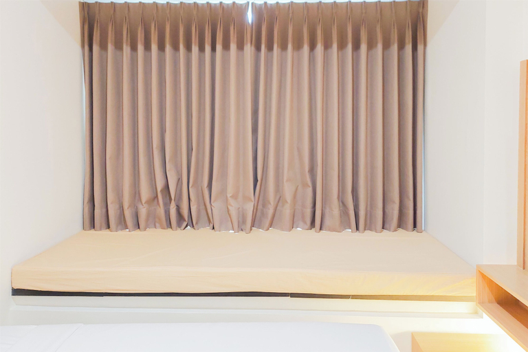 Bedroom 4, Homey And Cozy Living Studio At Collins Boulevard Apartment, Tangerang