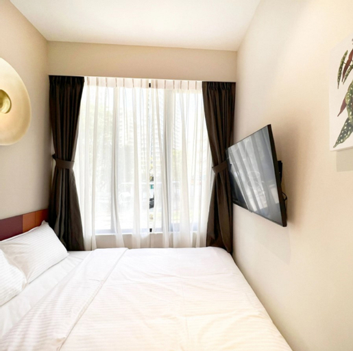 Bedroom 12