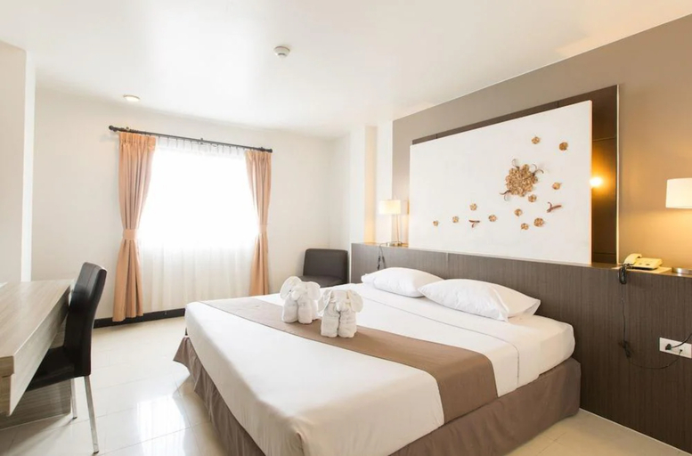 Bedroom 3, Flipper House Hotel, Pattaya