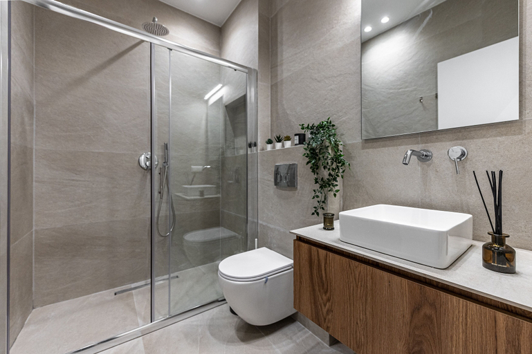 Bathroom, Phaedrus Living: Prosperity Residences Paradise, Attica