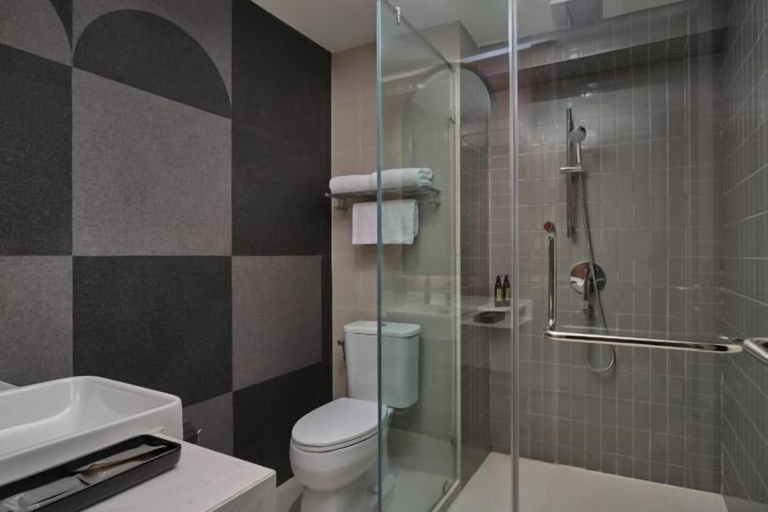 Bathroom 3