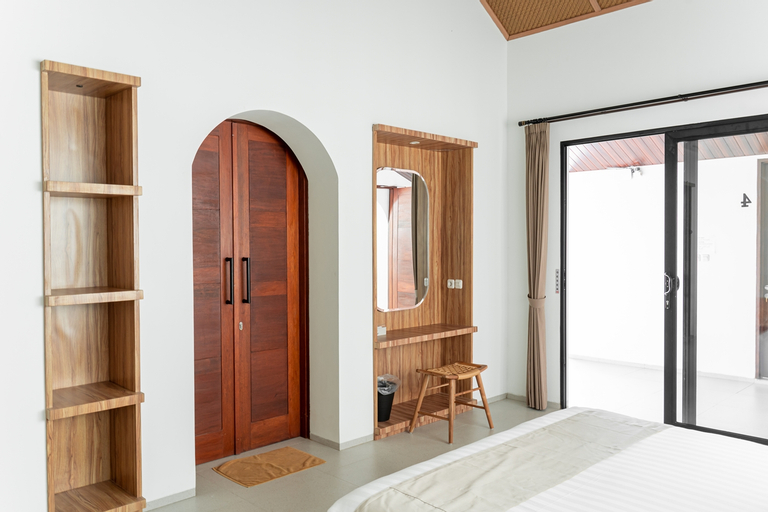 Bedroom 15