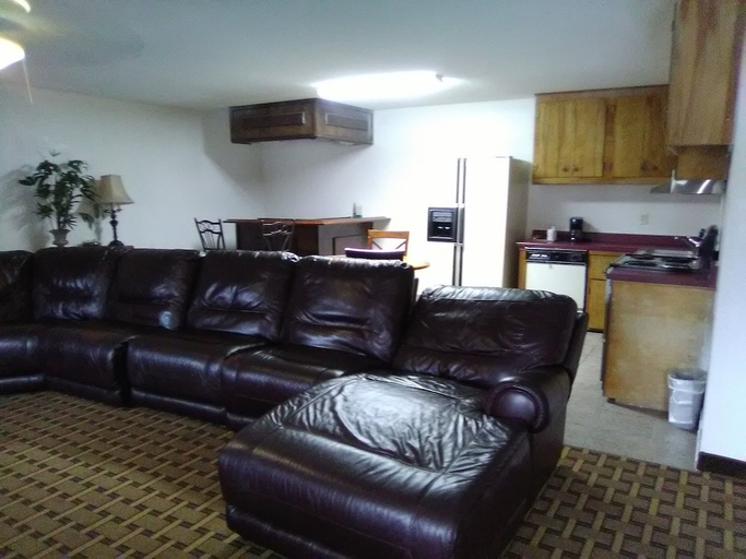 Others 5, Americas Best Value Inn Helen, White