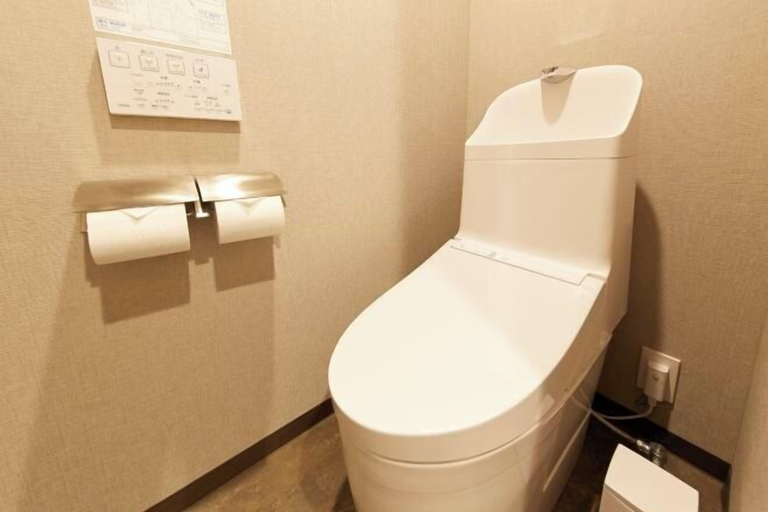 Bathroom 12