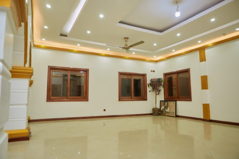 Others 5, 247 executive lodge, Kumasi