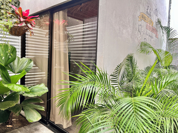 Exterior & Views 2, La Tribu Boutique Hostel for Women, Talamanca
