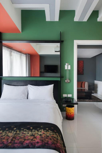 Bedroom 18