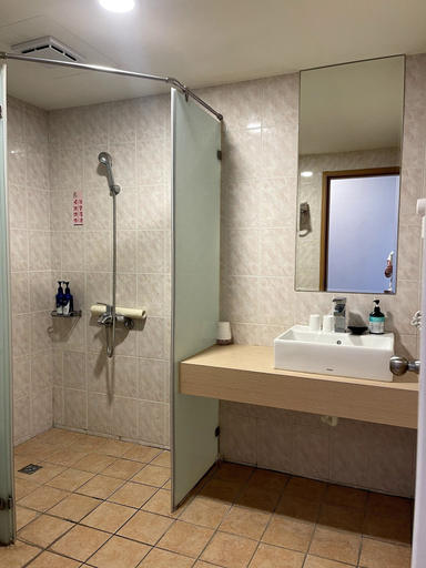 Bathroom 5, My Landscape Hotel, Chiayi County