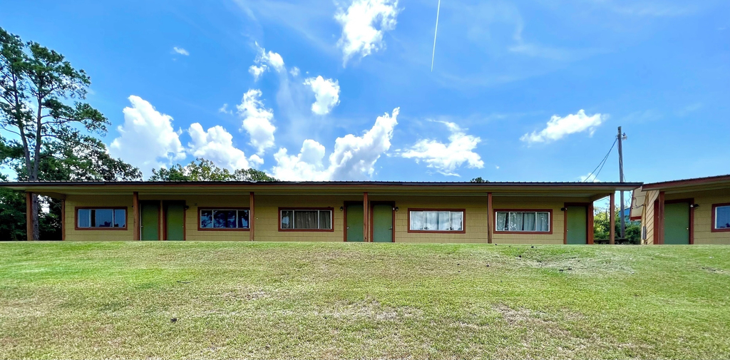 Exterior & Views, Indian Creek Lodge, Newton