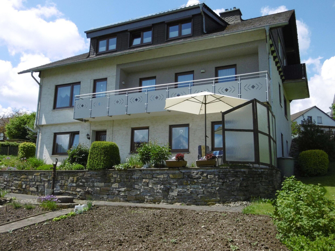 Exterior & Views 2, Ferienwohnung im Sauerland Hillside, Hochsauerlandkreis