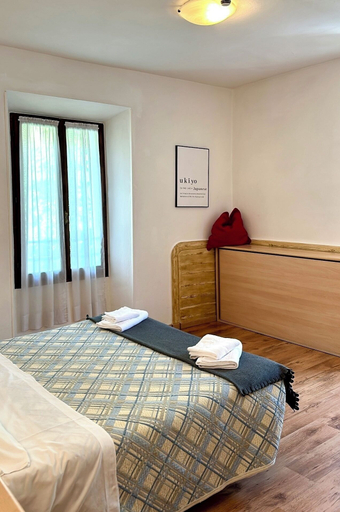 Bedroom 4, Albergo Varone, Trento