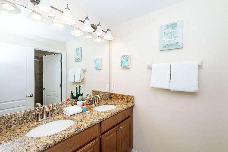 Bathroom 4, Sunset Chic at Paradise Palms, Osceola