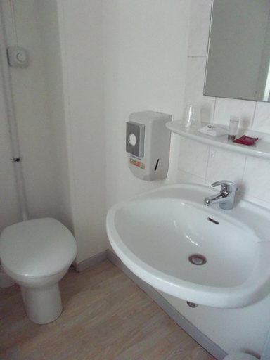Bathroom 2, Hotel de la Grotte, Savoie