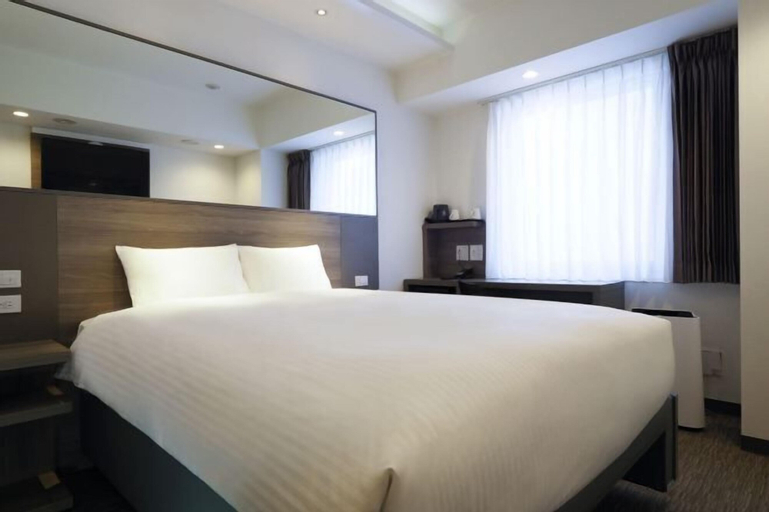 Bedroom 12