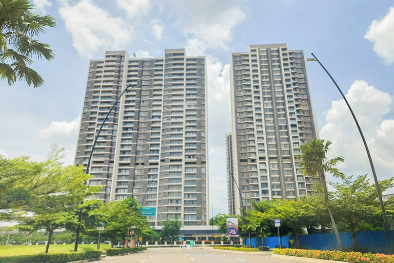 Exterior & Views 2, Comfy 3Br Sky House Bsd Apartment, South Tangerang