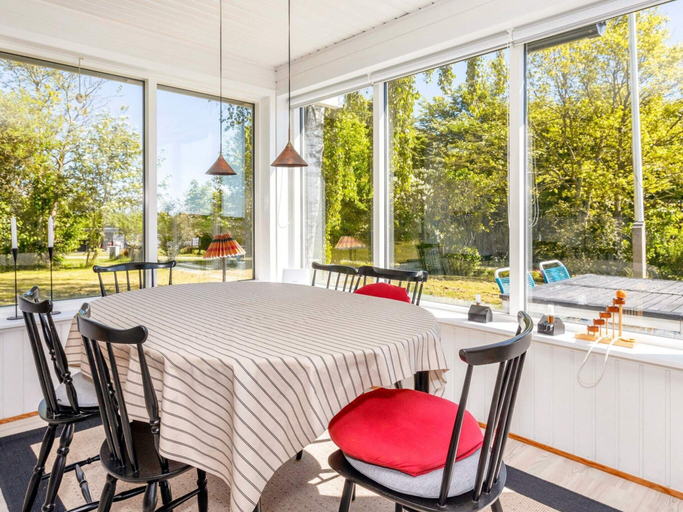 Dining, 6 Person Holiday Home in Nykobing M, Morsø