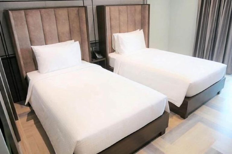 Bedroom 13