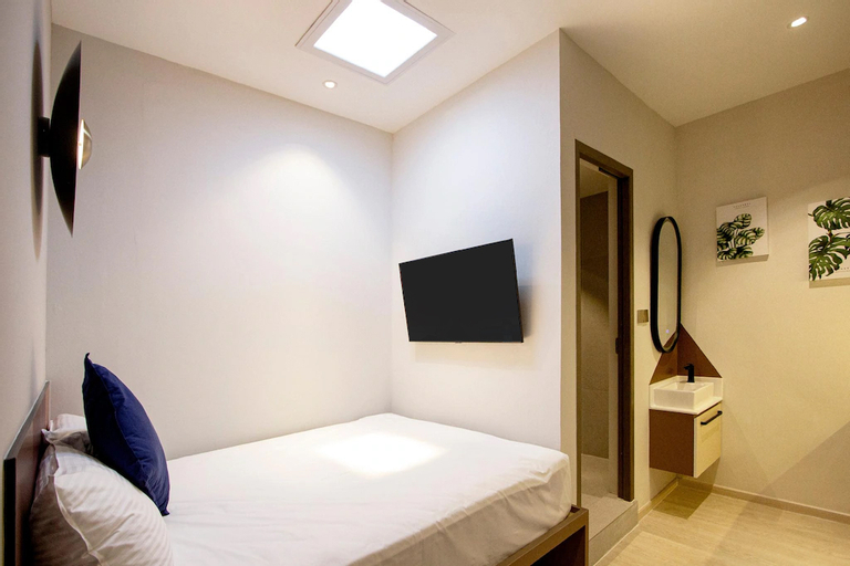 Bedroom 9