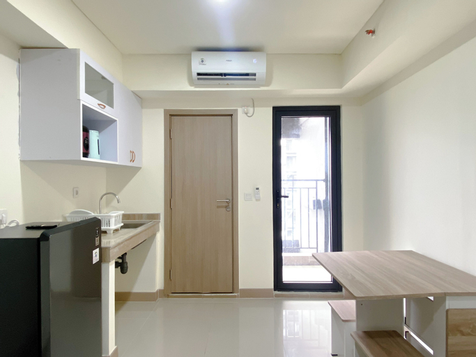 Others 5, Minimalist Studio For 1 Pax At Meikarta Apartment, Cikarang