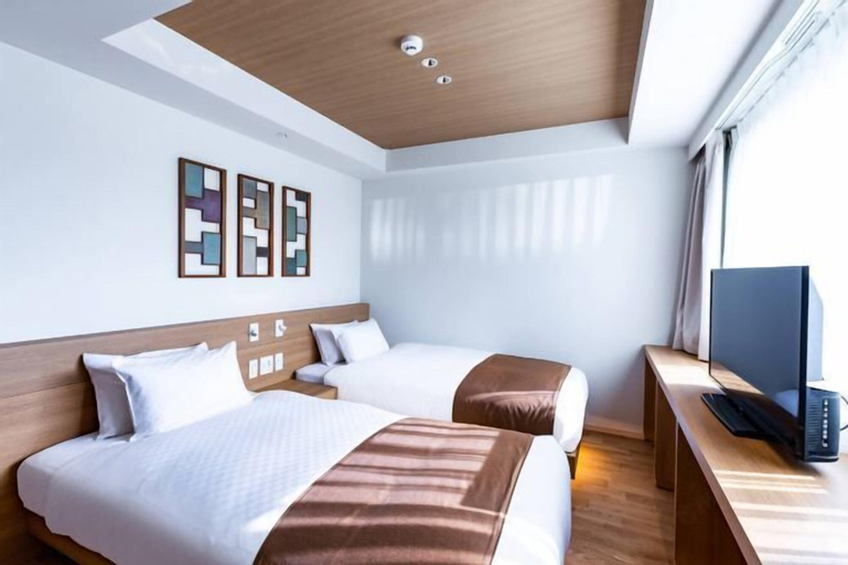 Bedroom 12
