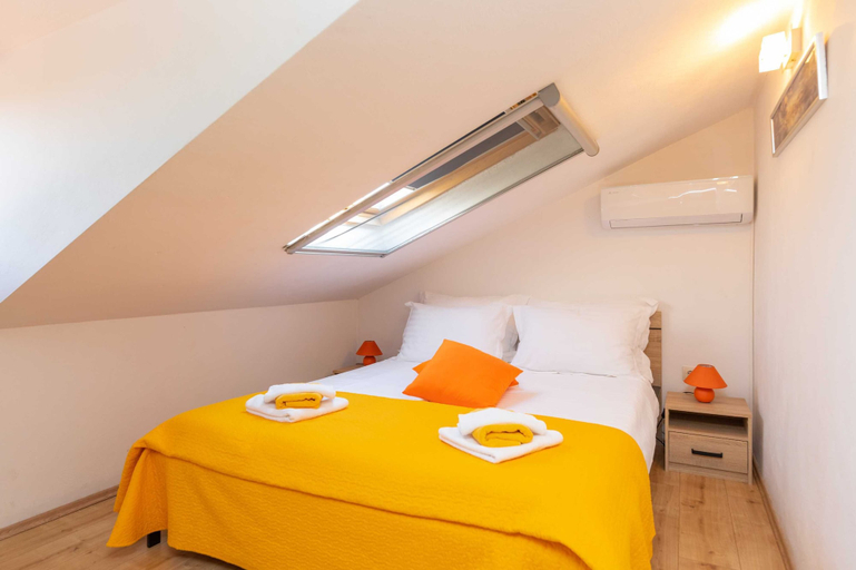 Bedroom 2, Villa Anabella, Supetar