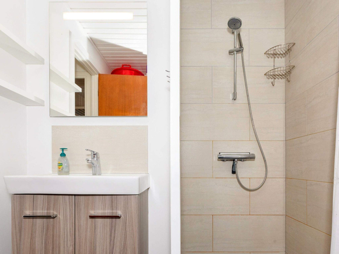 Bathroom 4, 6 Person Holiday Home in Nykobing M, Morsø