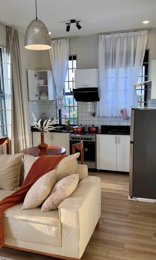 Others 4, B&Z Luxury Apartments, Kampala