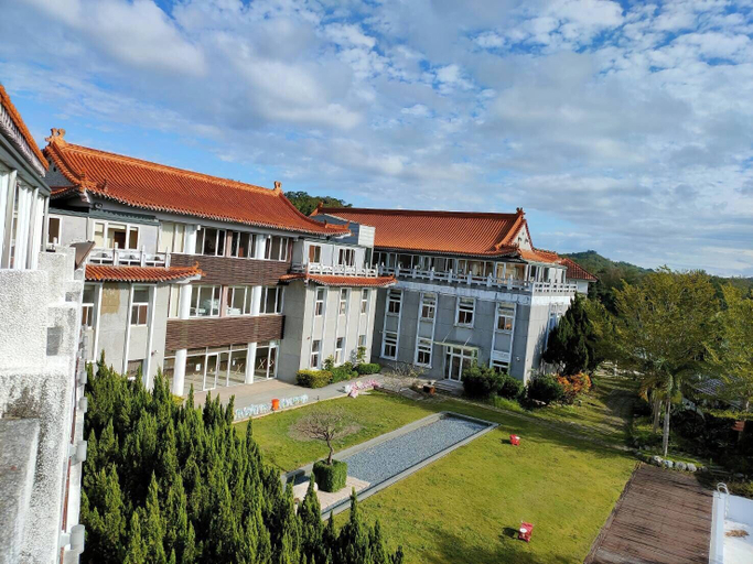 Exterior & Views 2, Shuiyang Yueming Holiday Hotel, Miaoli