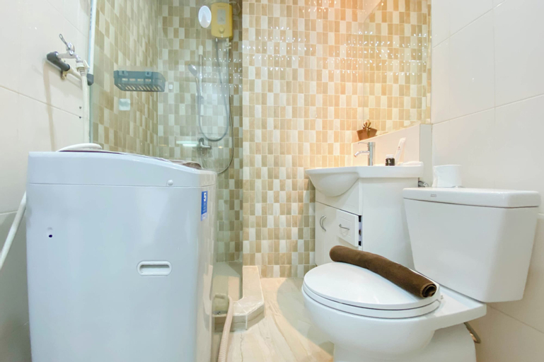 Bathroom 8