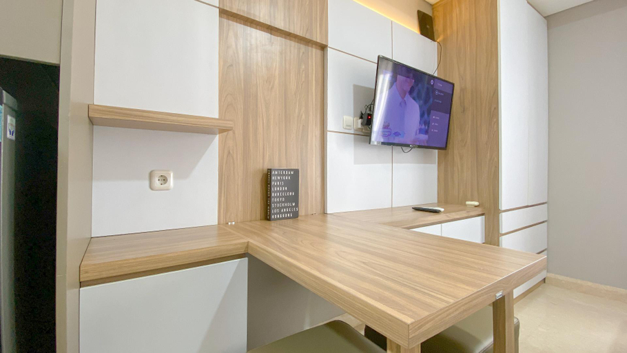 Others 4, Nice and Restful Studio at Gold Coast Apartment By Travelio, Jakarta Utara