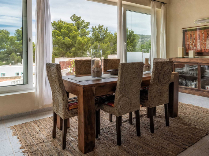 Dining 4, Belvilla by OYO Casa Tania, Baleares