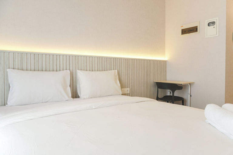 Bedroom 2, Comfort Stay Studio Sky House Alam Sutera Near Ikea Apartment, Tangerang