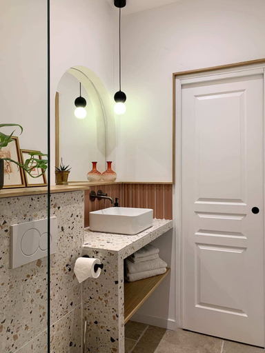 Bathroom 3, Home Chic Home Les Suites de La Comédie, Hérault