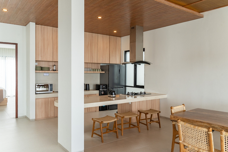 Dining Room 17