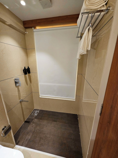 Others 5, Hotel Golden Nest - Thane , Thane