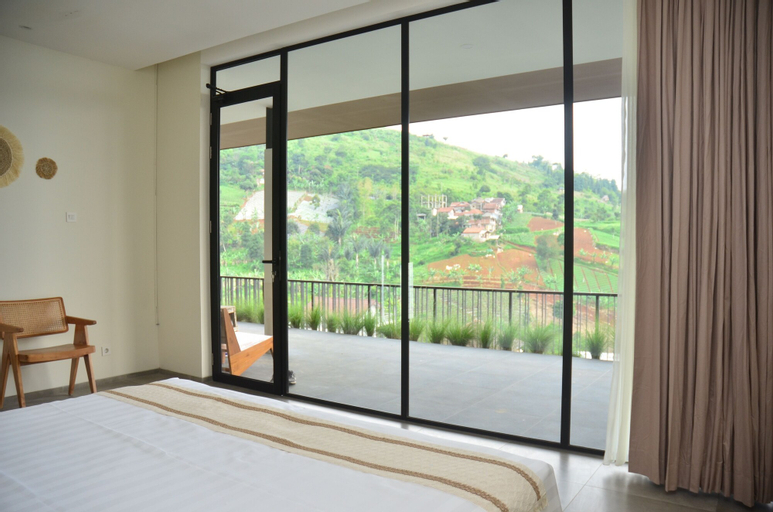 Bedroom 26