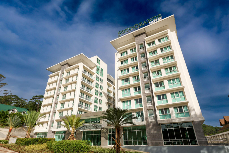 Exterior 6