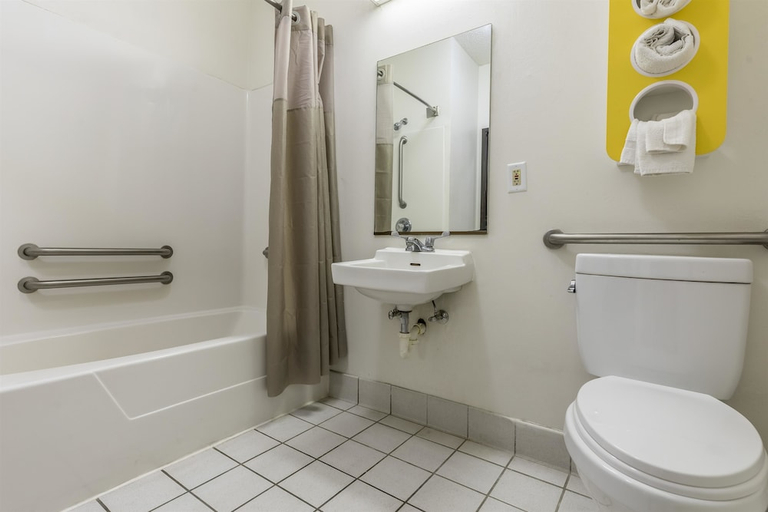 Bathroom 3, Motel6 Indianapolis, IN - Southport, Indianapolis