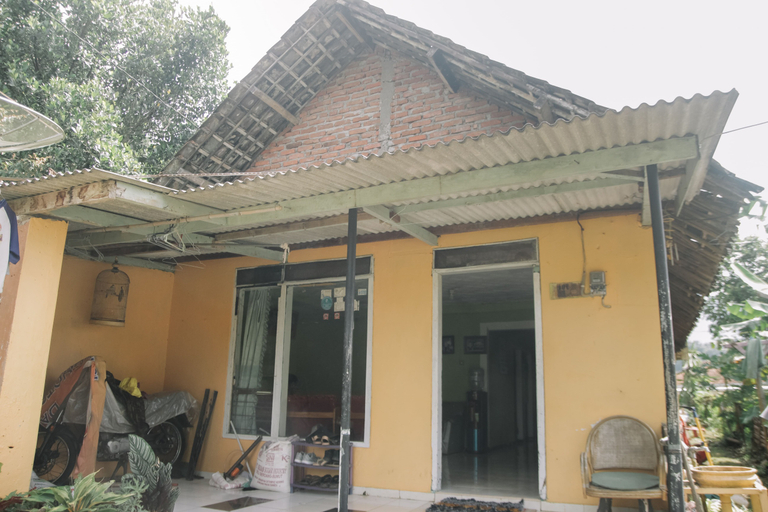 Exterior & Views, Guest House Rasipah Desa Ketapanrame, Mojokerto