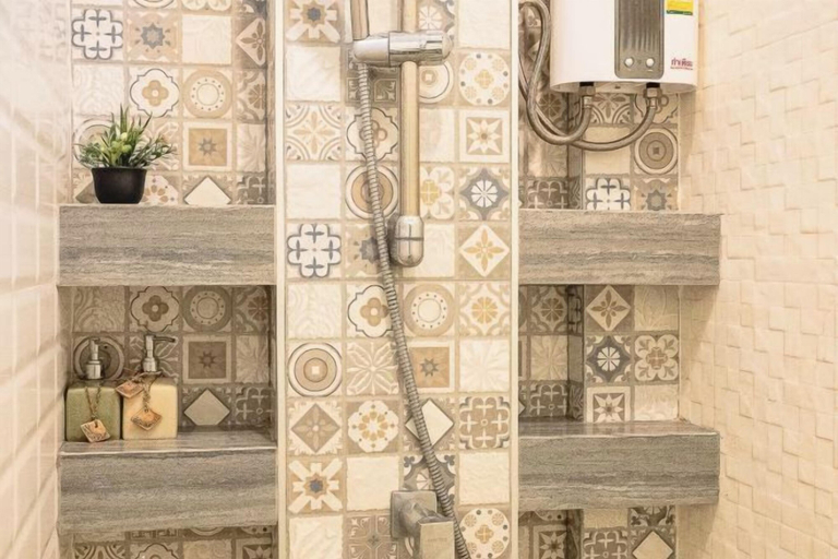 Bathroom 16