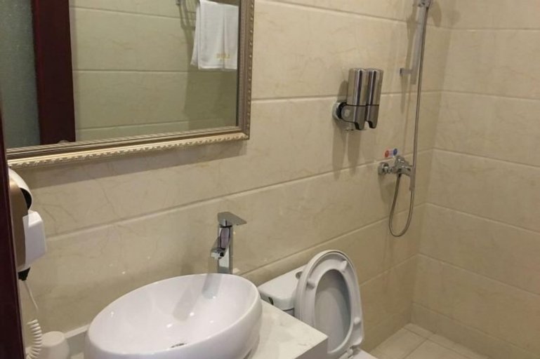 Bathroom 2