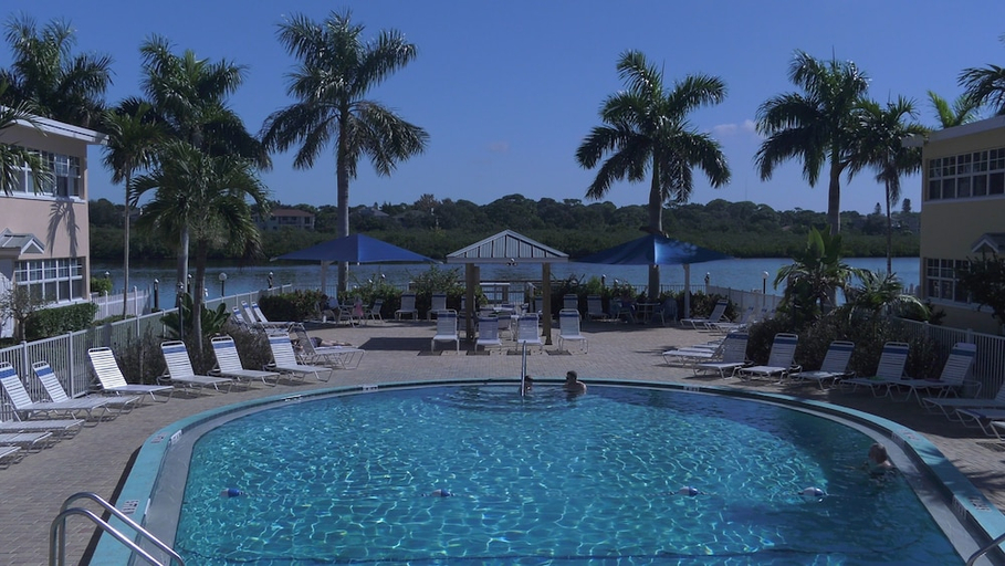 Sport & Beauty 5, Barefoot Beach Resort, Pinellas