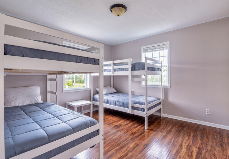 Bedroom 3, Dolphin Bay Hideaway, Baldwin