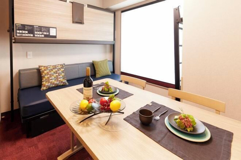 Dining Room 7