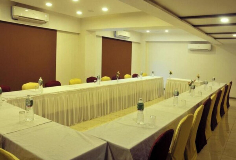 Business Facilities, The Grand Eden, Ahmadabad