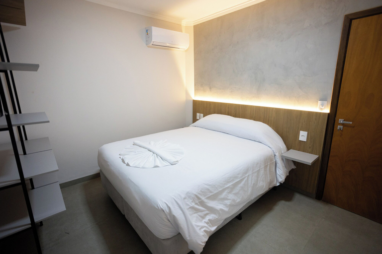 Bedroom 2, Terraço Flat Hotel, Dourados