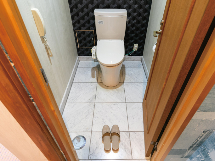 Bathroom 3, Atagawaonsen Blue Ocean, Higashiizu