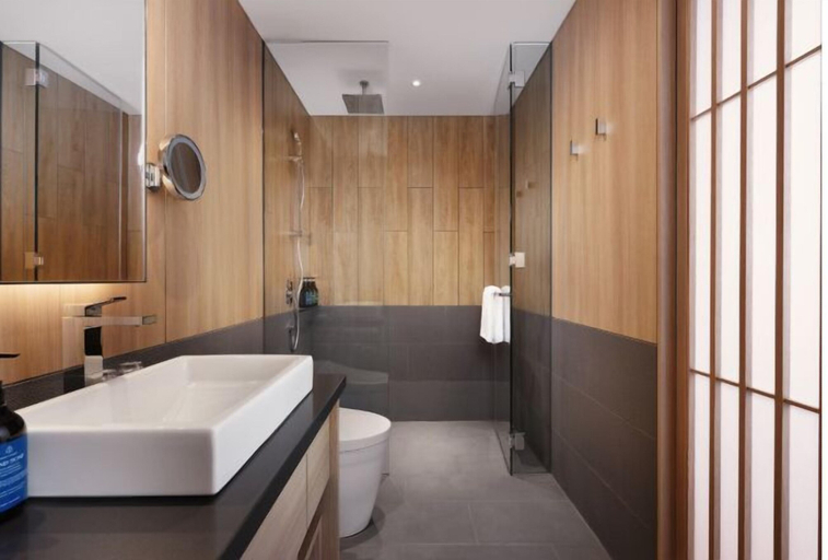 Bathroom 4